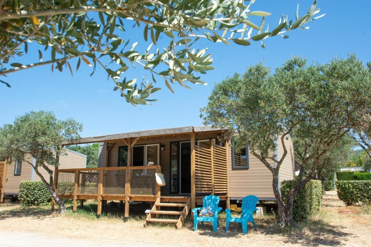 Camping International D'Aups Exterior photo