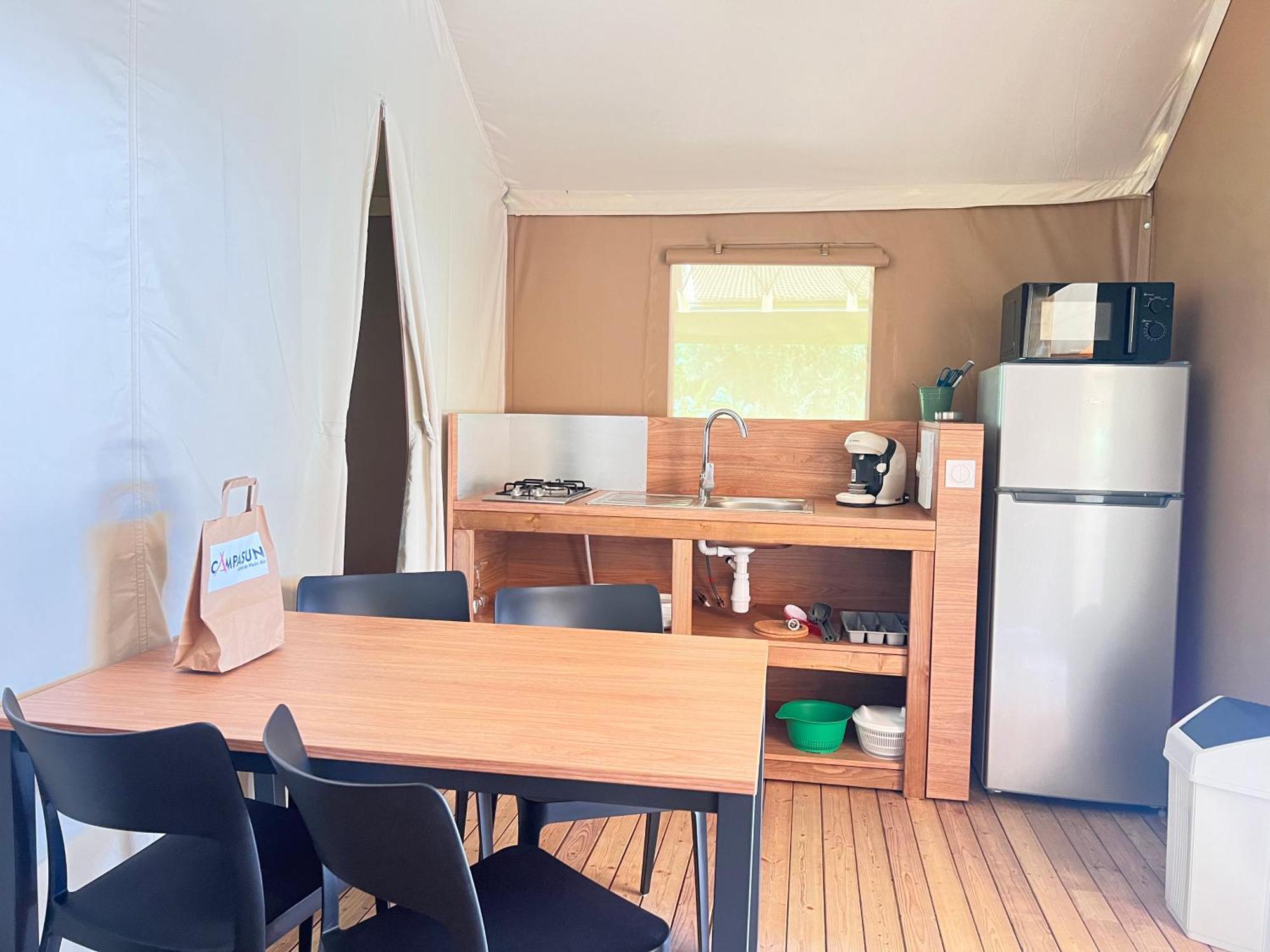 Camping International D'Aups Exterior photo