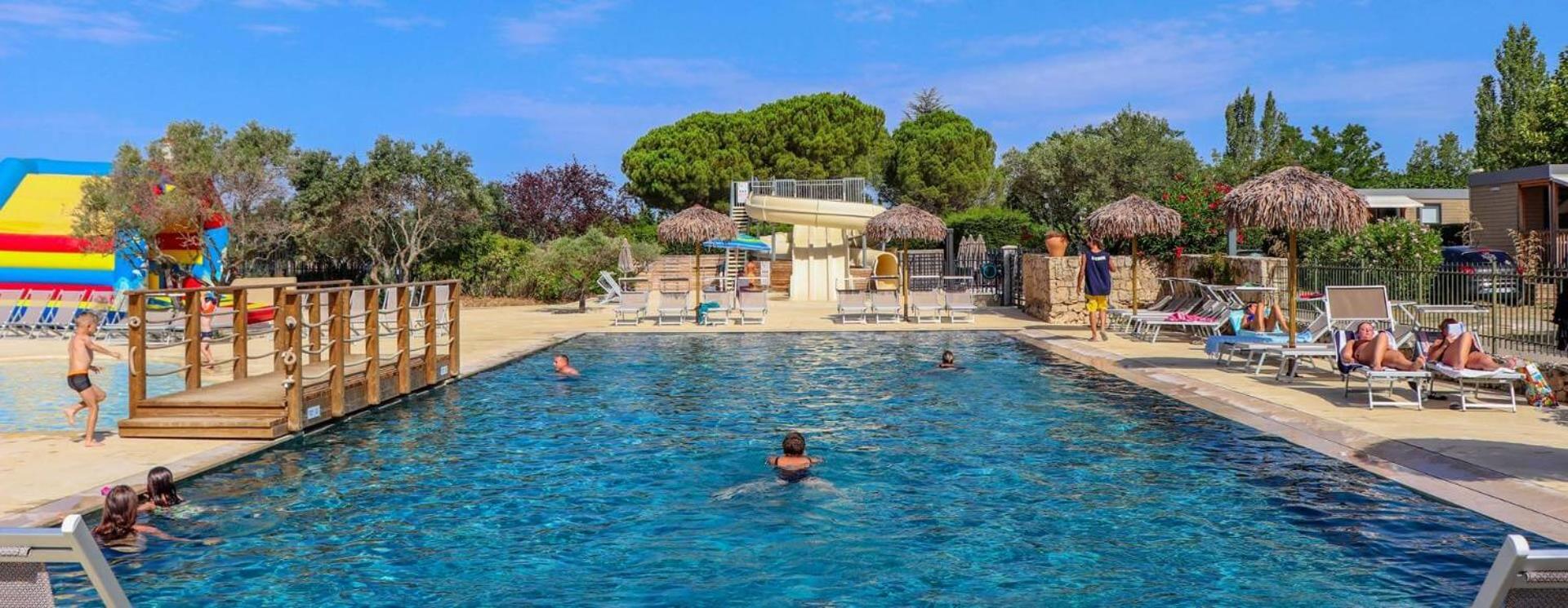 Camping International D'Aups Exterior photo